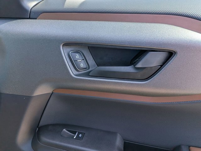 Certified 2025 Ford Bronco Sport Outer Banks w/ Outer Banks Tech Package+ AWD/4WD image 34