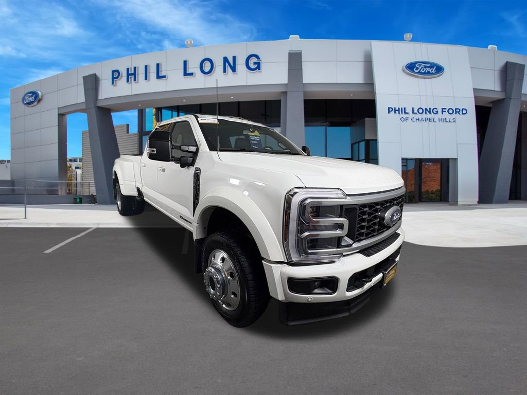 Certified 2026 Ford F450 Platinum w/ FX4 Off-Road Package AWD/4WD image 7