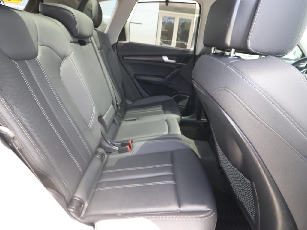 Used 2021 Audi Q5 2.0T Premium Plus w/ Premium Plus Package AWD/4WD image 23