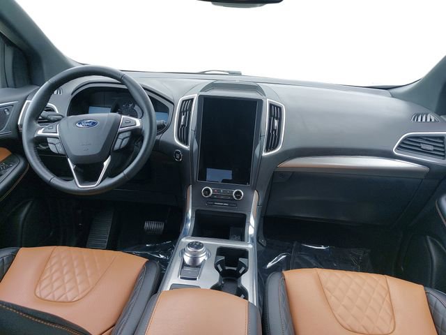 Certified 2024 Ford Edge Titanium w/ Titanium Elite Package AWD/4WD image 9