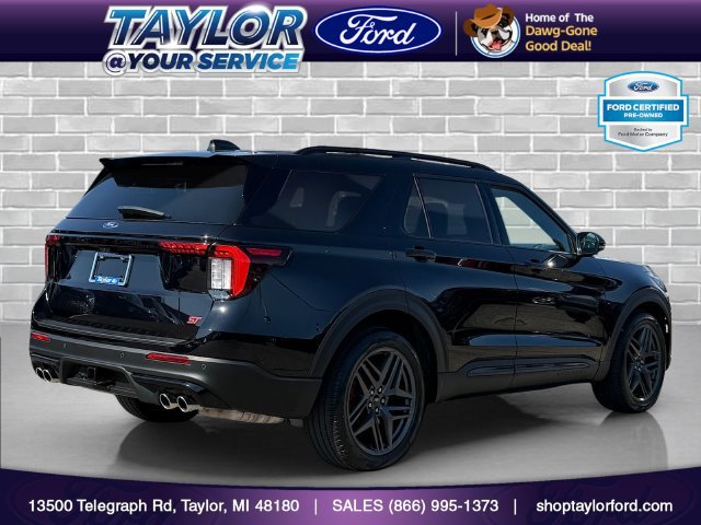 Certified 2025 Ford Explorer ST AWD/4WD image 3
