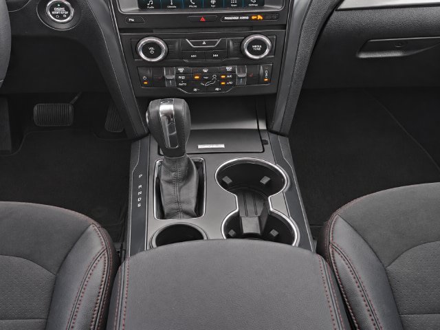 Certified 2018 Ford Explorer XLT w/ Equipment Group 202A FWD image 12