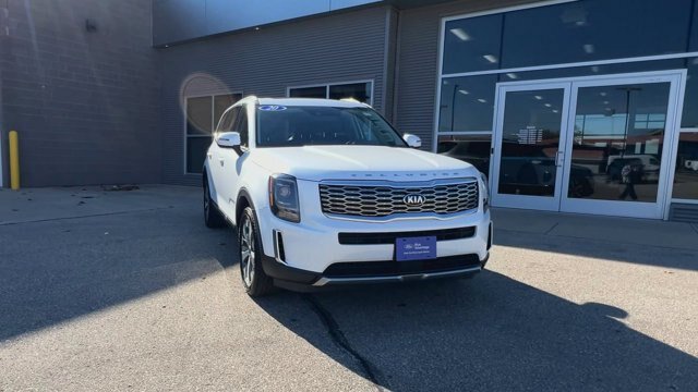 Used 2020 Kia Telluride S AWD/4WD image 3