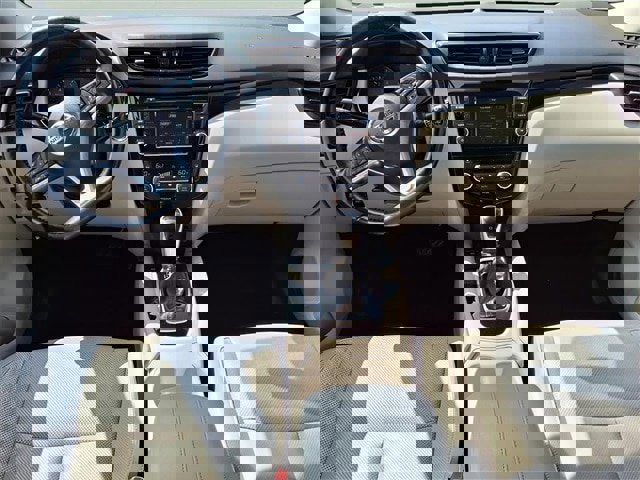 Used 2022 Nissan Rogue Sport SL image 11