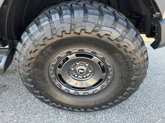 Certified 2025 Ford Bronco Outer Banks w/ Sasquatch Package AWD/4WD image 34