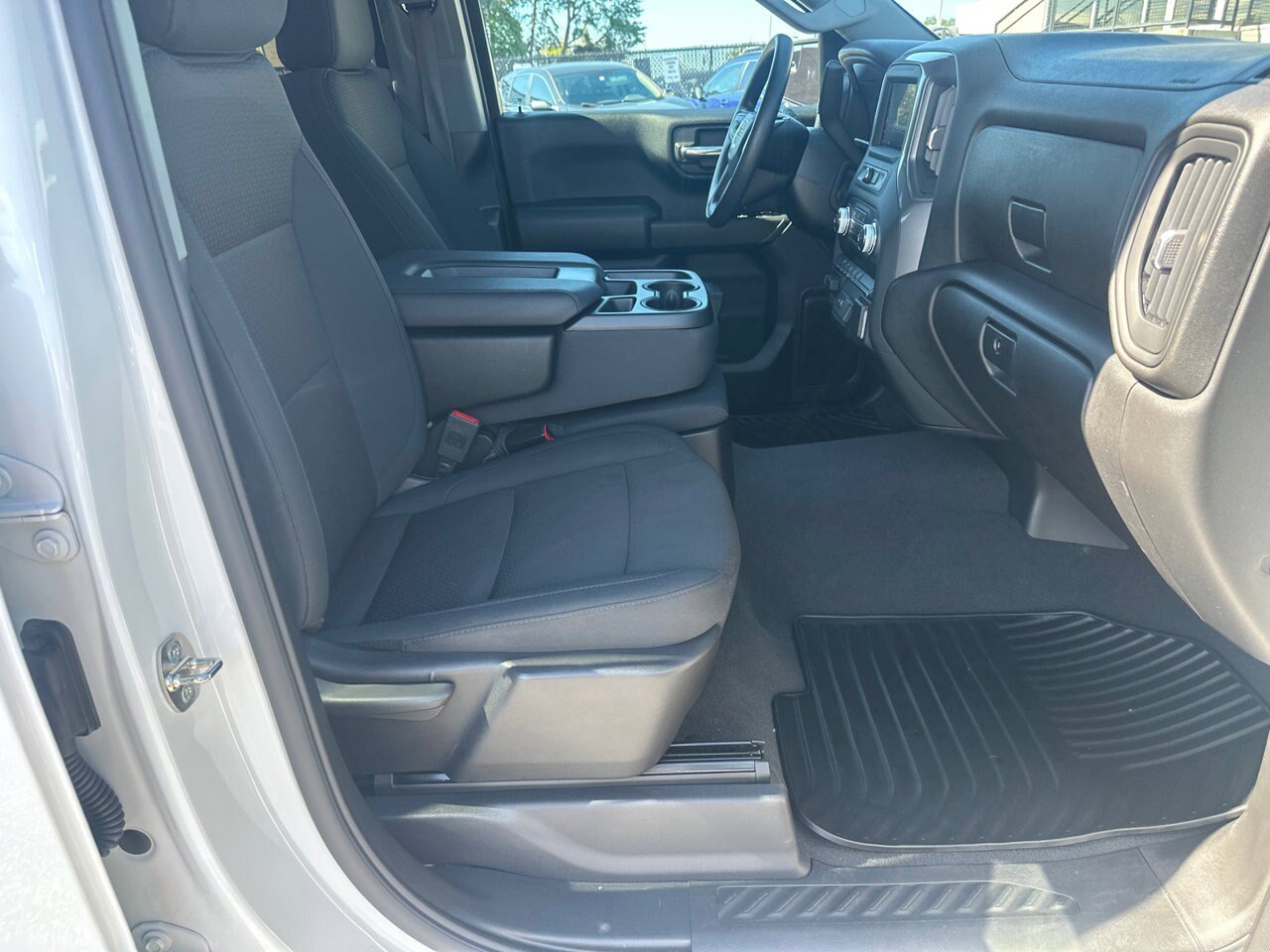 Used 2024 GMC Sierra 1500 Pro w/ Graphite Edition AWD/4WD image 15