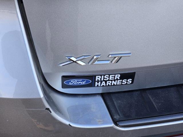 Certified 2022 Ford Explorer XLT w/ Equipment Group 202A image 15