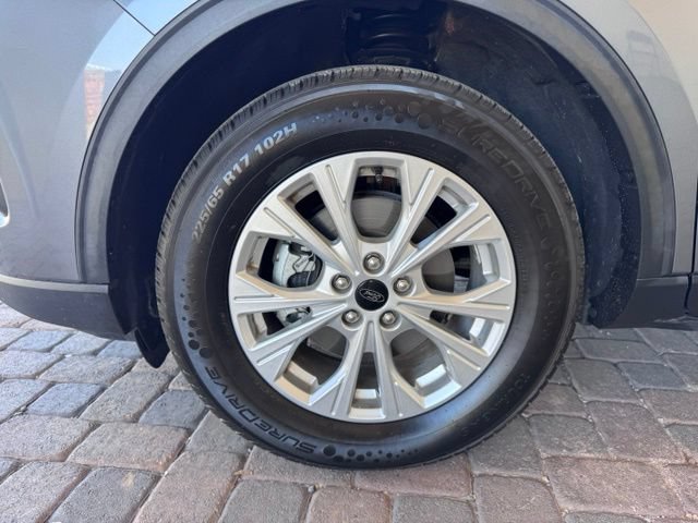 Certified 2024 Ford Escape Active AWD/4WD image 24