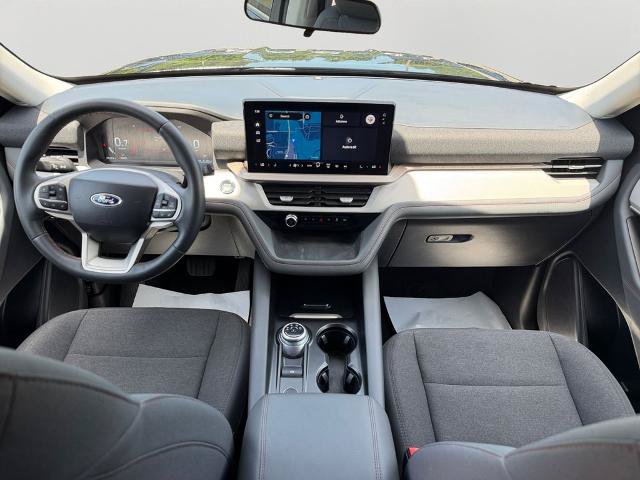 Certified 2025 Ford Explorer Active RWD image 17