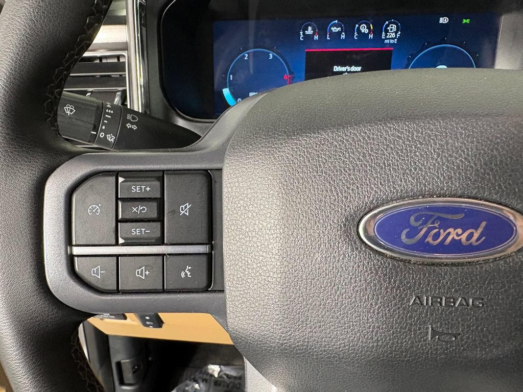 Certified 2025 Ford F350 Lariat w/ Chrome Package AWD/4WD image 22