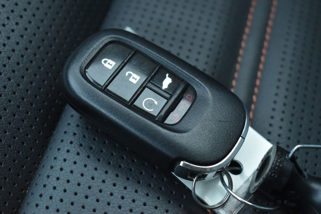 Used 2024 Honda CR-V Sport Touring image 15