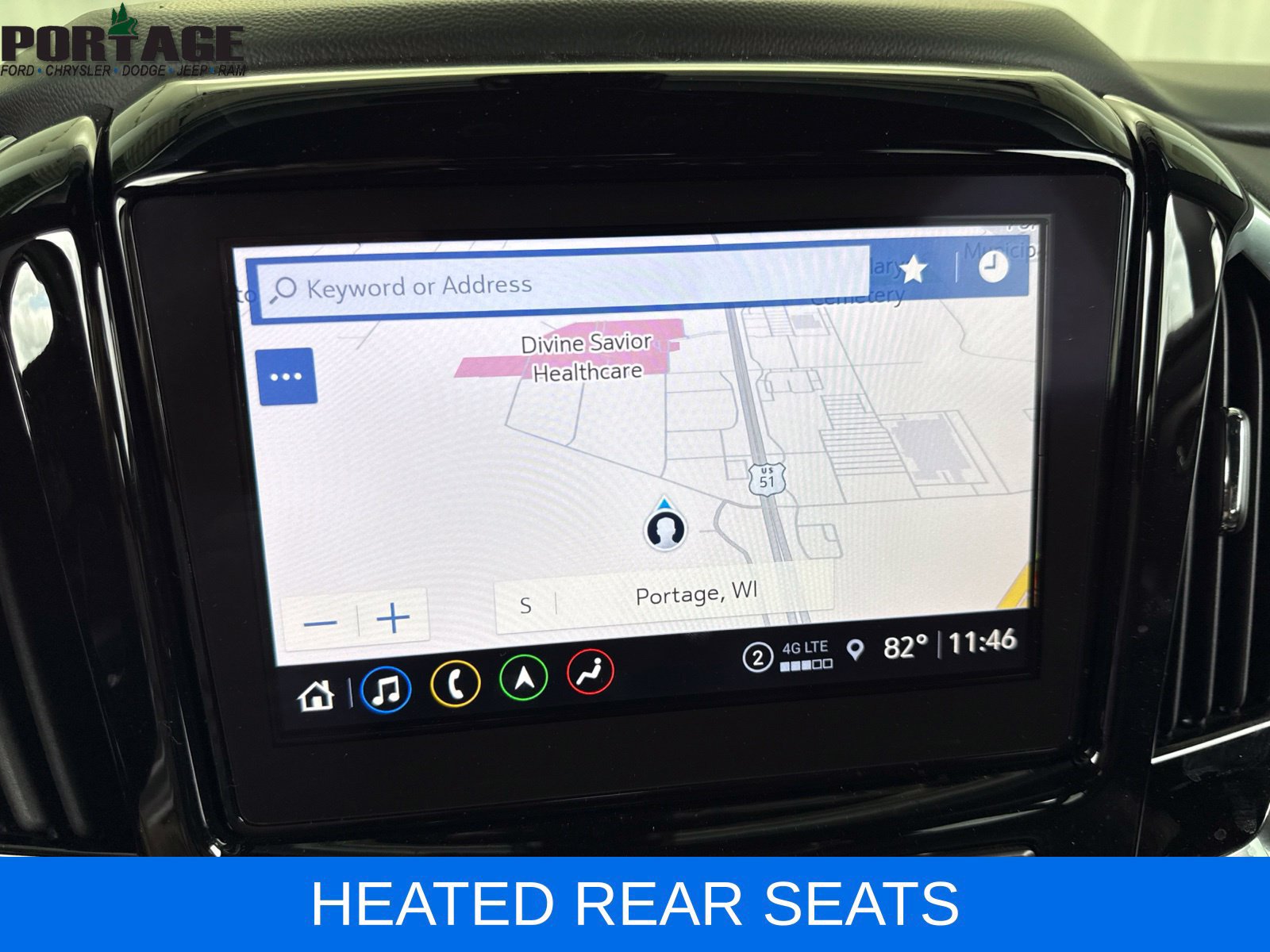 Used 2022 Chevrolet Traverse Premier w/ Redline Edition AWD/4WD image 17