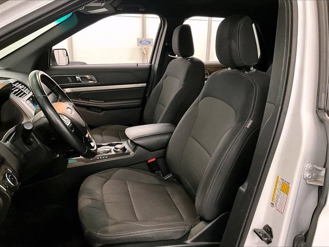 Certified 2018 Ford Explorer XLT AWD/4WD image 24