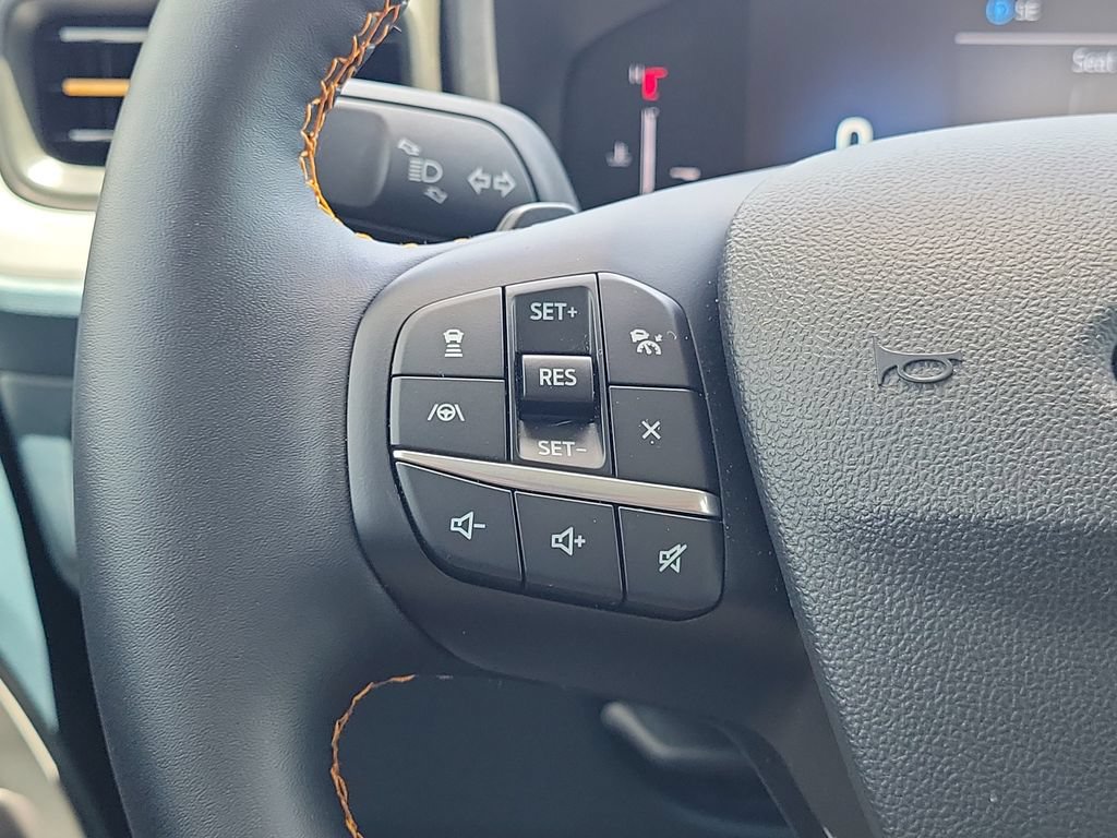 Certified 2025 Ford Maverick Tremor AWD/4WD image 23