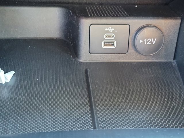 Certified 2024 Ford Escape Active w/ Tech Pack #1 image 28