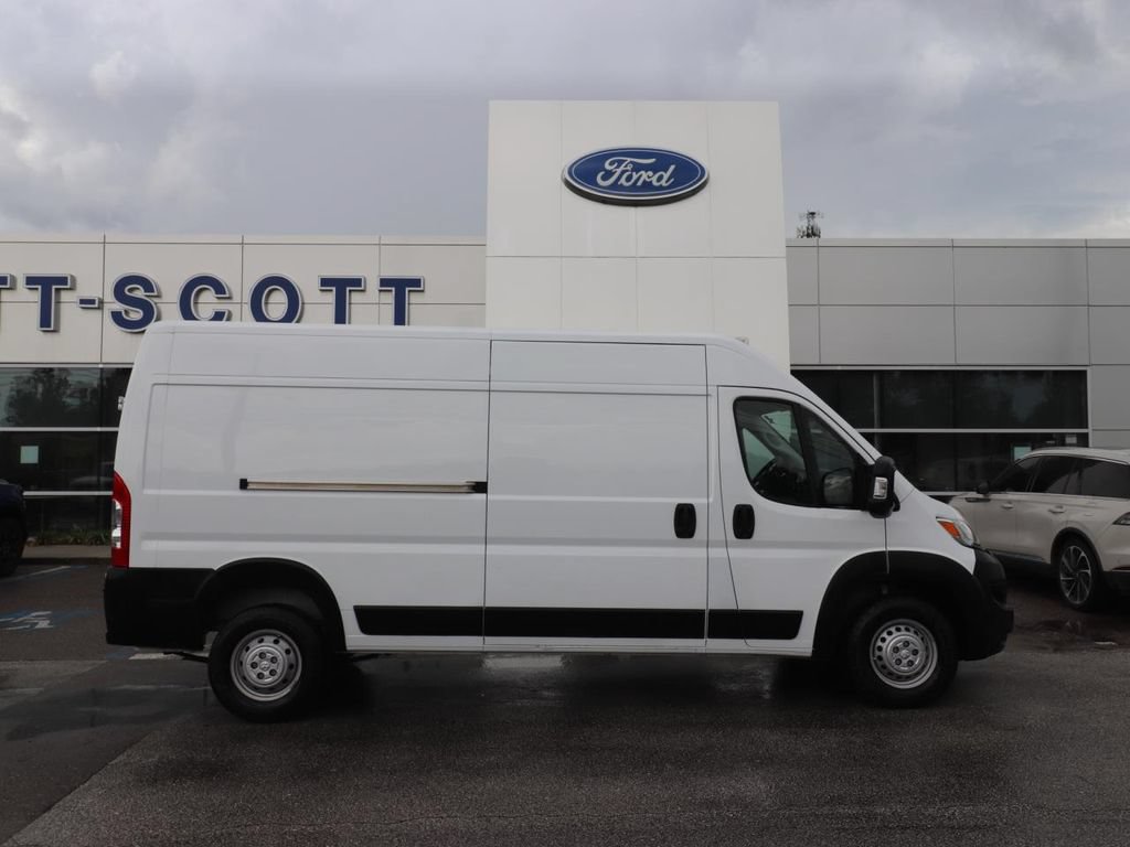 Used 2023 RAM ProMaster 2500 FWD image 16