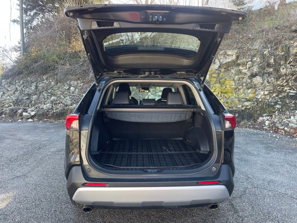 Used 2021 Toyota RAV4 Adventure image 9