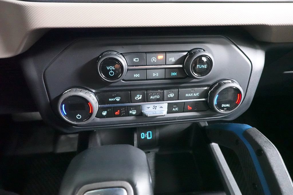 Certified 2023 Ford Bronco Wildtrak AWD/4WD image 16