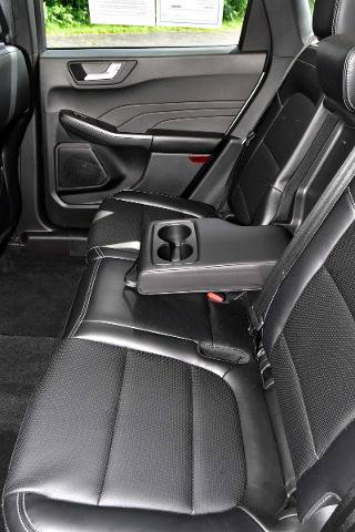 Certified 2023 Ford Escape Platinum AWD/4WD image 28