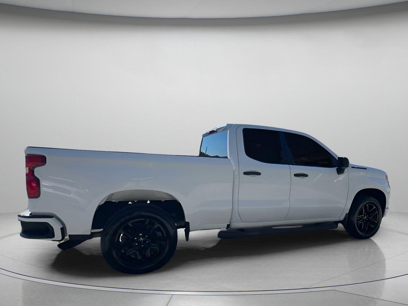 Used 2025 Chevrolet Silverado 1500 Custom w/ Turbomax Blackout Package image 22