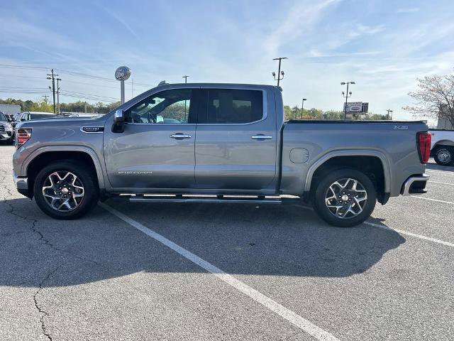 Used 2024 GMC Sierra 1500 SLT w/ SLT Premium Package AWD/4WD image 7