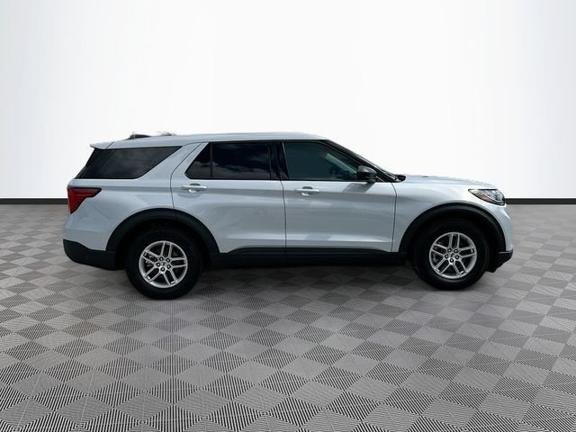 Certified 2026 Ford Explorer Active RWD image 4