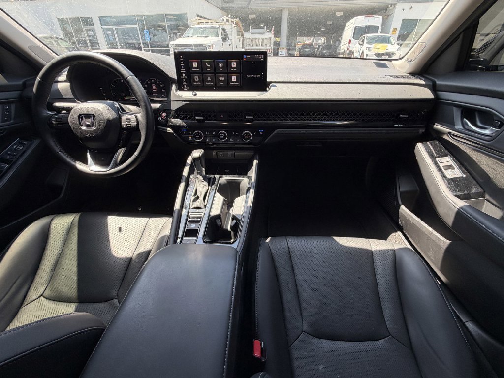 Used 2025 Honda Accord Touring image 13