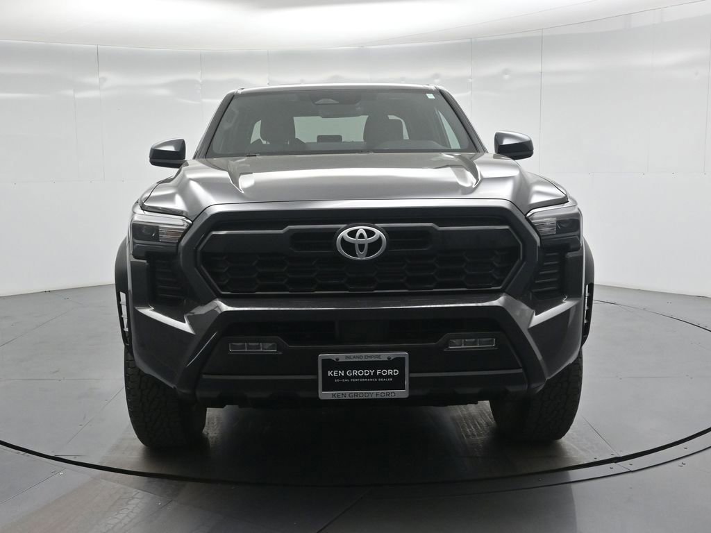 Used 2024 Toyota Tacoma TRD Off-Road image 25