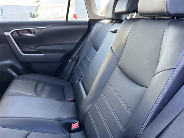 Used 2023 Toyota RAV4 XLE Premium image 22