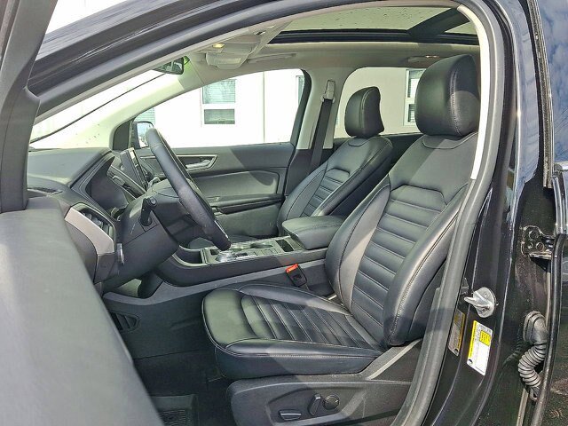 Certified 2022 Ford Edge SEL w/ Convenience Package AWD/4WD image 11