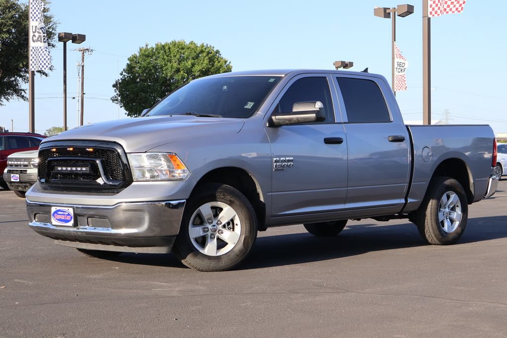 Used 2023 RAM 1500 Classic SLT w/ Trailer & Traction Group AWD/4WD image 17
