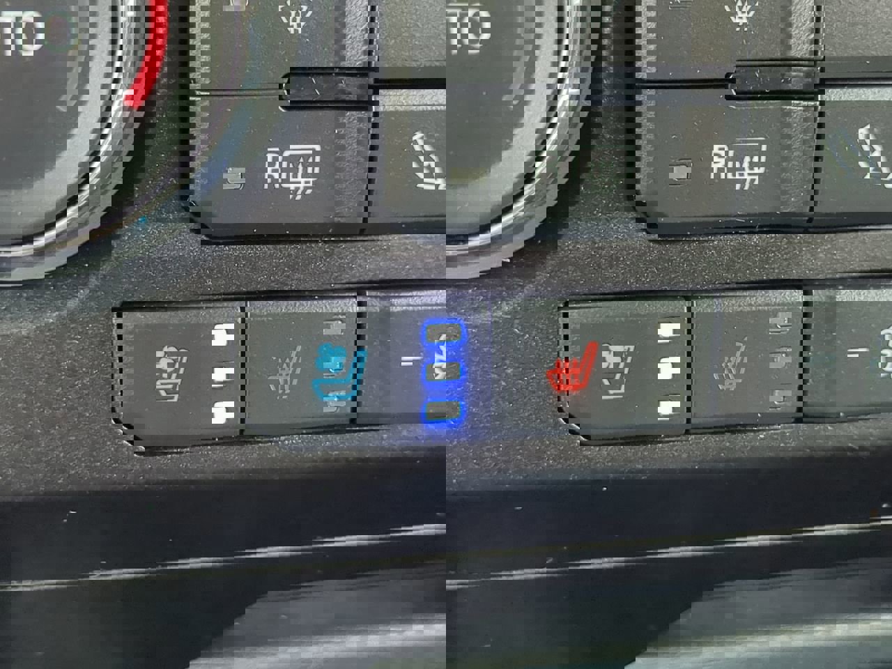 Certified 2020 Ford F150 Lariat image 21