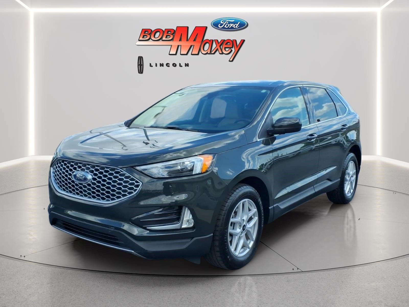 Certified 2024 Ford Edge SEL w/ Convenience Package AWD/4WD image 1