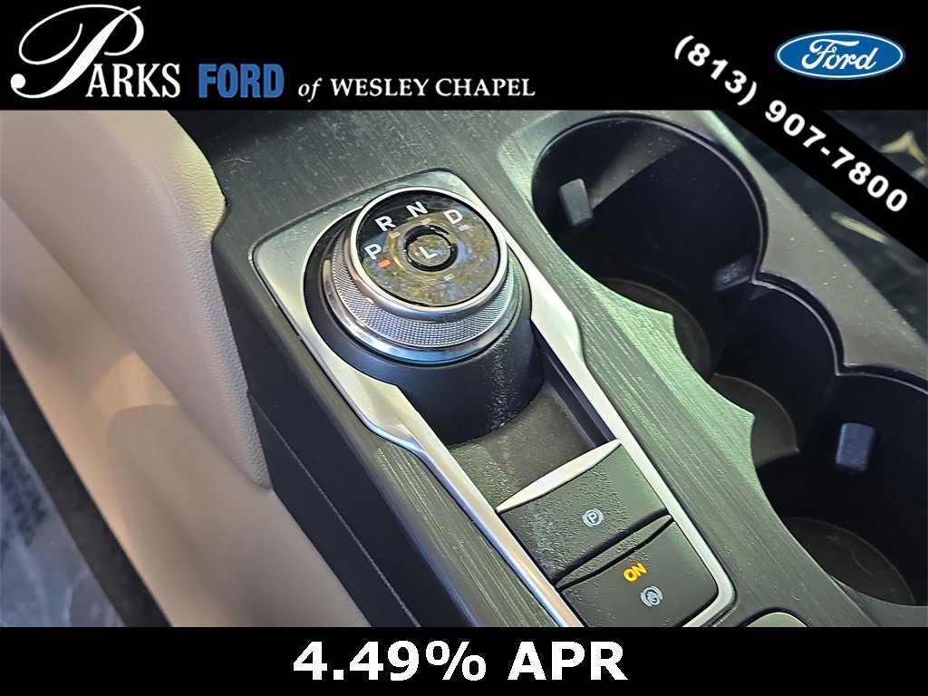 Certified 2022 Ford Escape SE w/ SE Sport Appearance Package image 25