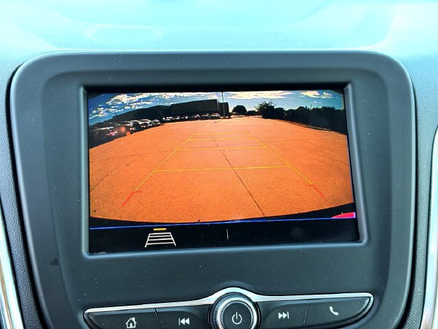 Used 2020 Chevrolet Equinox LS w/ LS Convenience Package FWD image 22