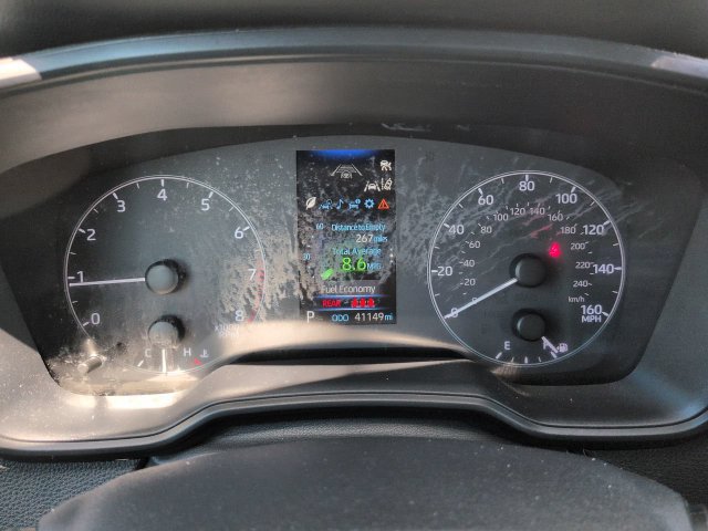 Used 2025 Toyota Corolla LE FWD image 24
