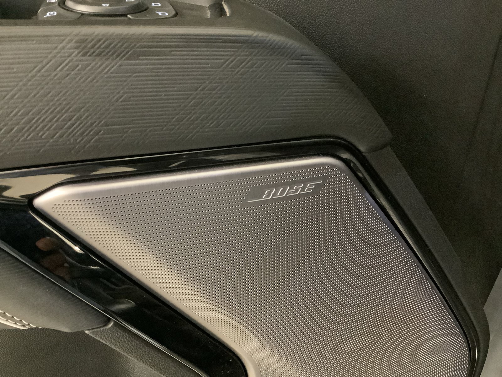 Used 2025 GMC Sierra 1500 AT4X AWD/4WD image 15