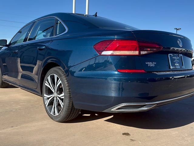 Used 2022 Volkswagen Passat 2.0T SE FWD image 10