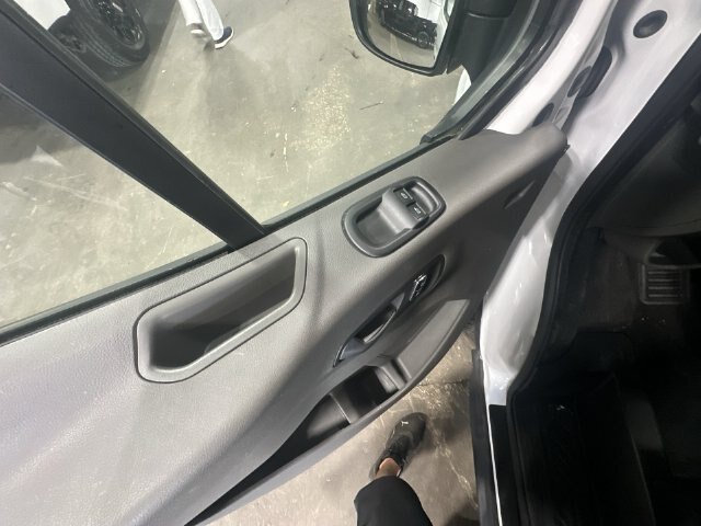 Certified 2025 Ford Transit 350 XLT RWD image 19