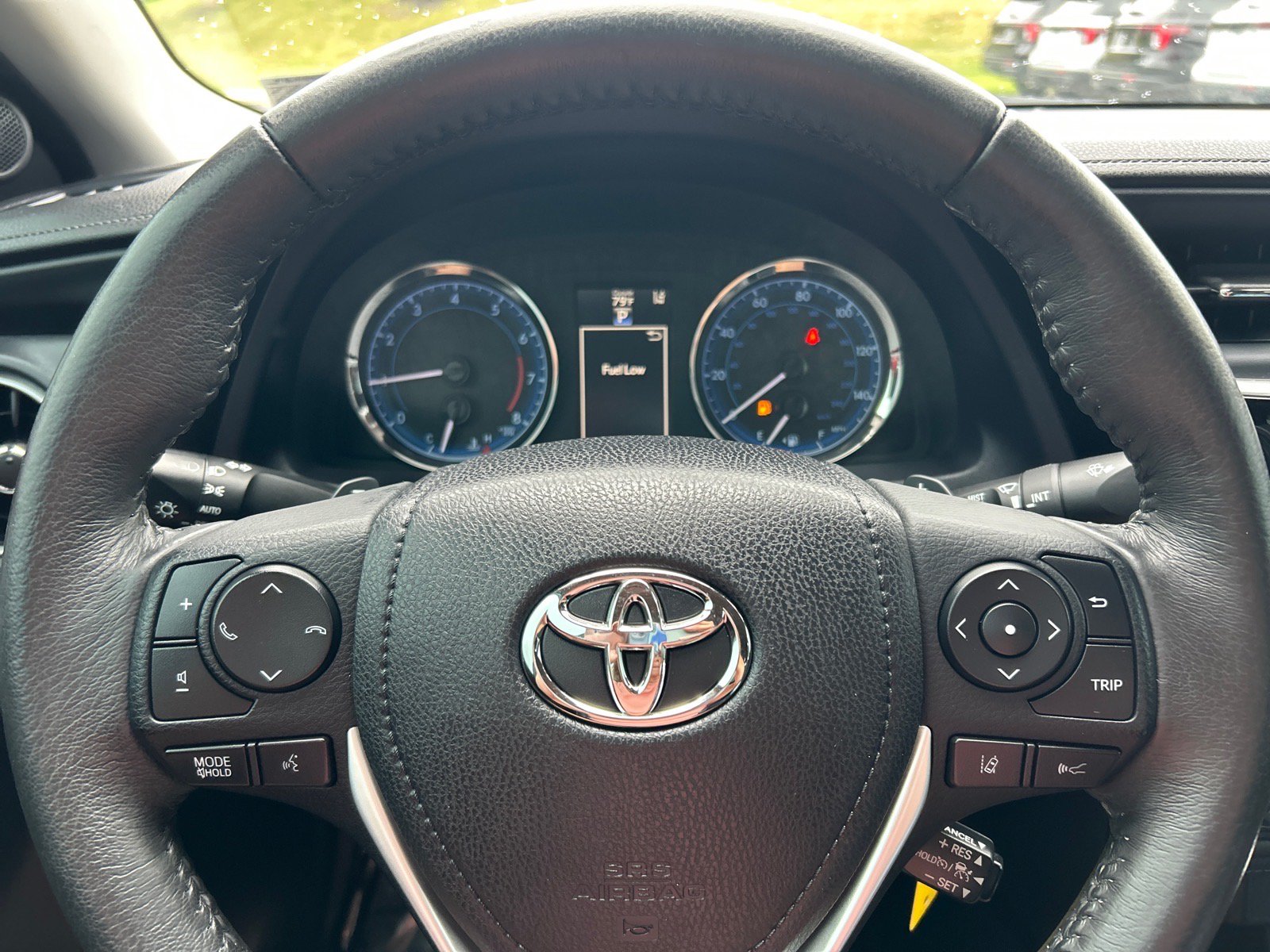 Used 2017 Toyota Corolla SE w/ Carpet Mat Package (TMS) FWD image 20