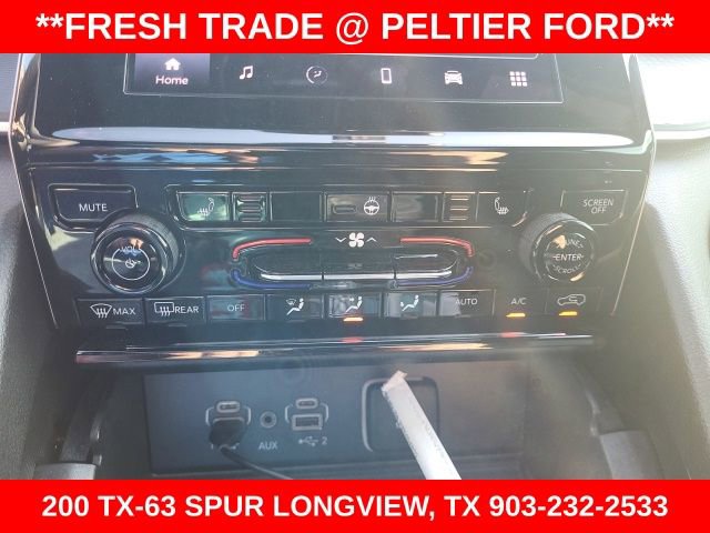 Used 2025 Jeep Grand Cherokee Altitude image 23