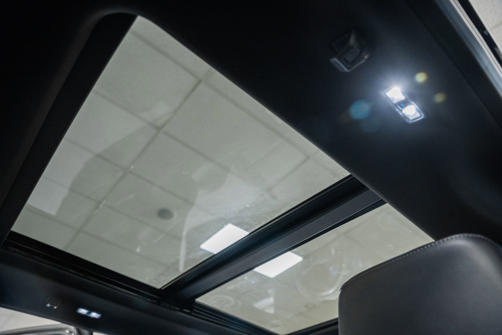 Certified 2024 Ford F150 Lariat image 44