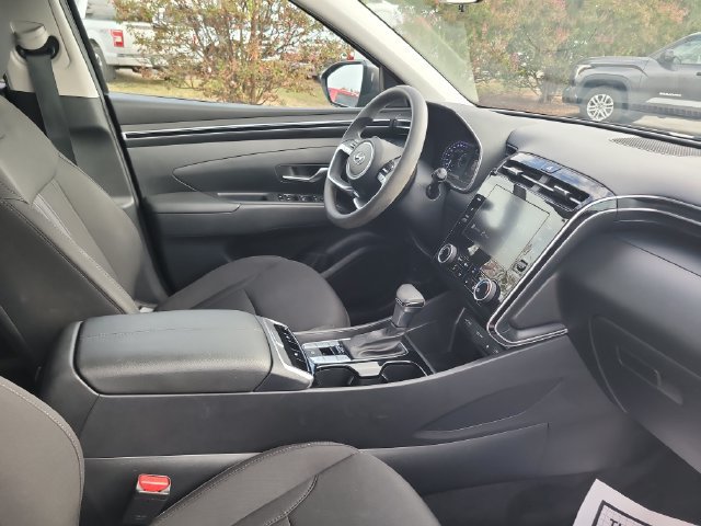 Used 2023 Hyundai Tucson SEL FWD image 29