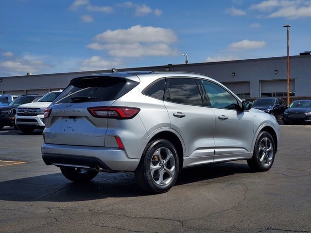 Certified 2023 Ford Escape ST-Line w/ Tech Pack #1 image 4