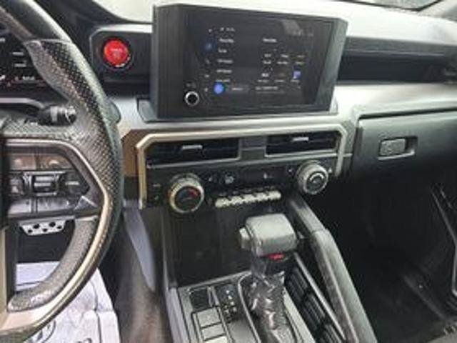 Used 2025 Toyota 4Runner TRD Sport AWD/4WD image 9