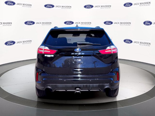 Certified 2022 Ford Edge ST-Line AWD/4WD image 4