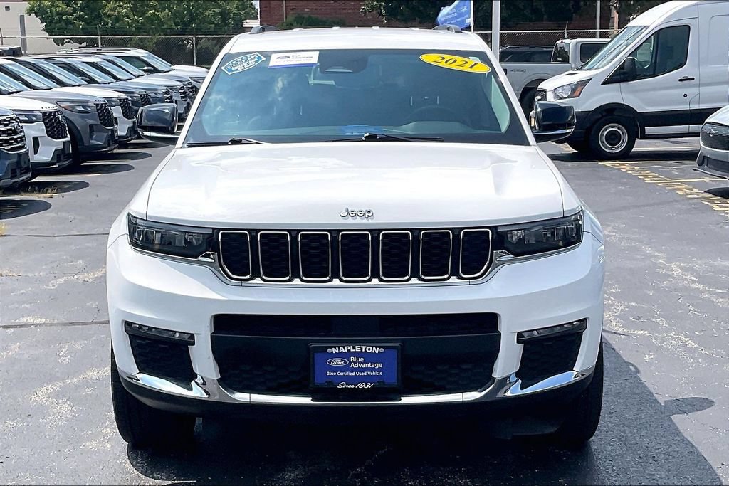 Used 2021 Jeep Grand Cherokee L Limited AWD/4WD image 2