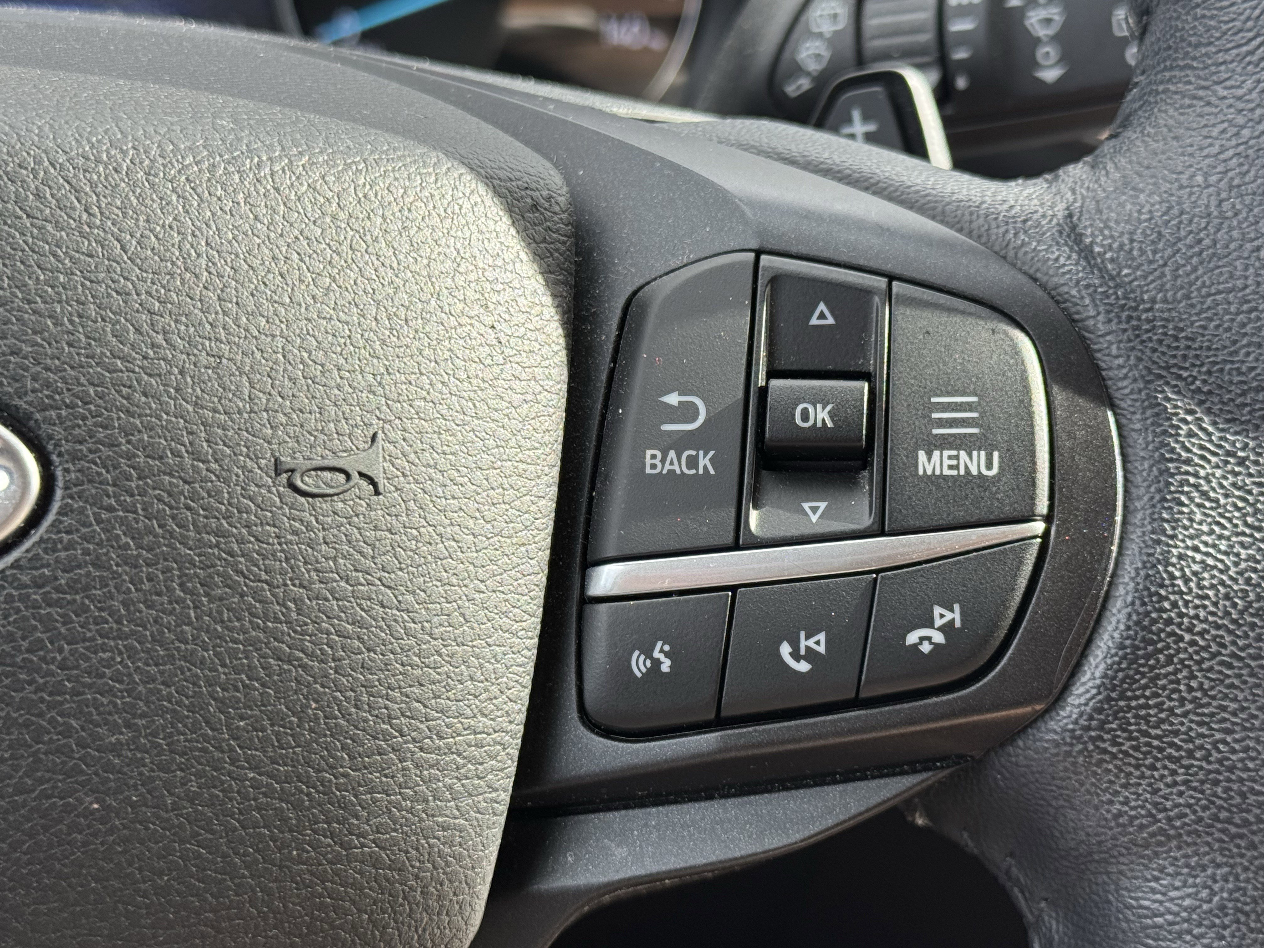 Certified 2020 Ford Explorer XLT w/ Equipment Group 202A image 17