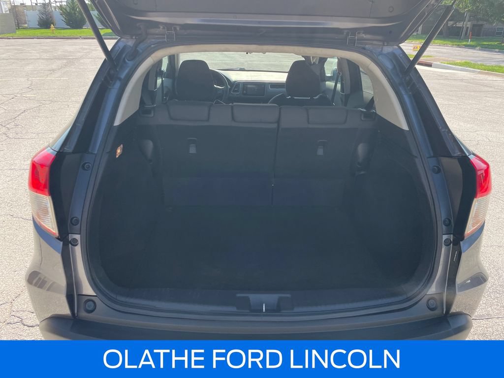 Used 2019 Honda HR-V EX image 9