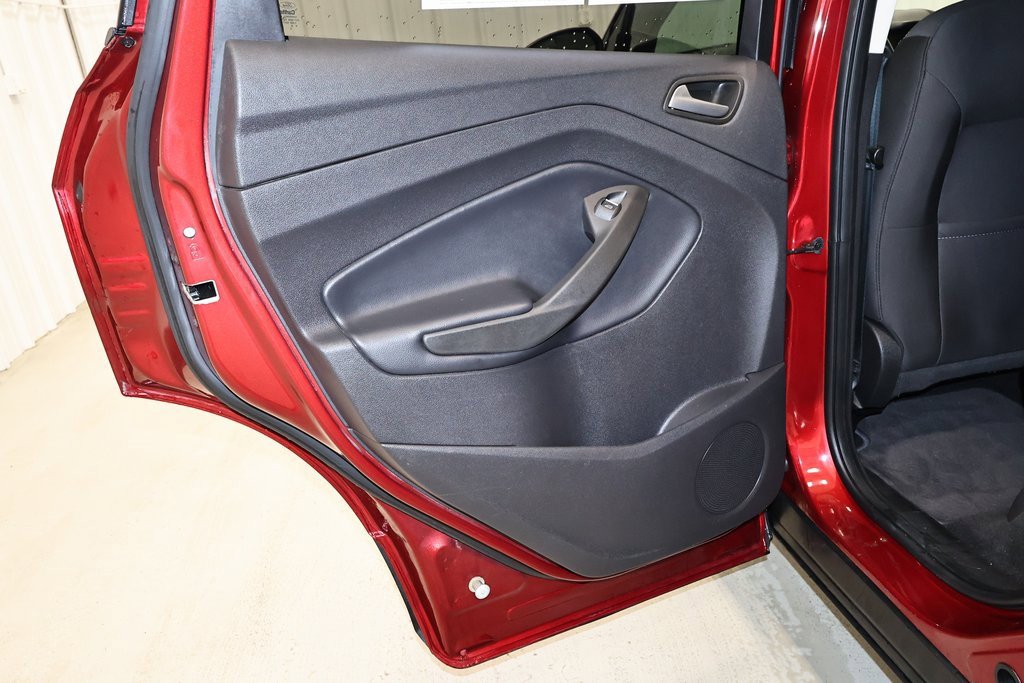 Certified 2019 Ford Escape SE image 12